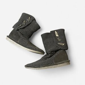 Y2K black bearpaw knit black boots